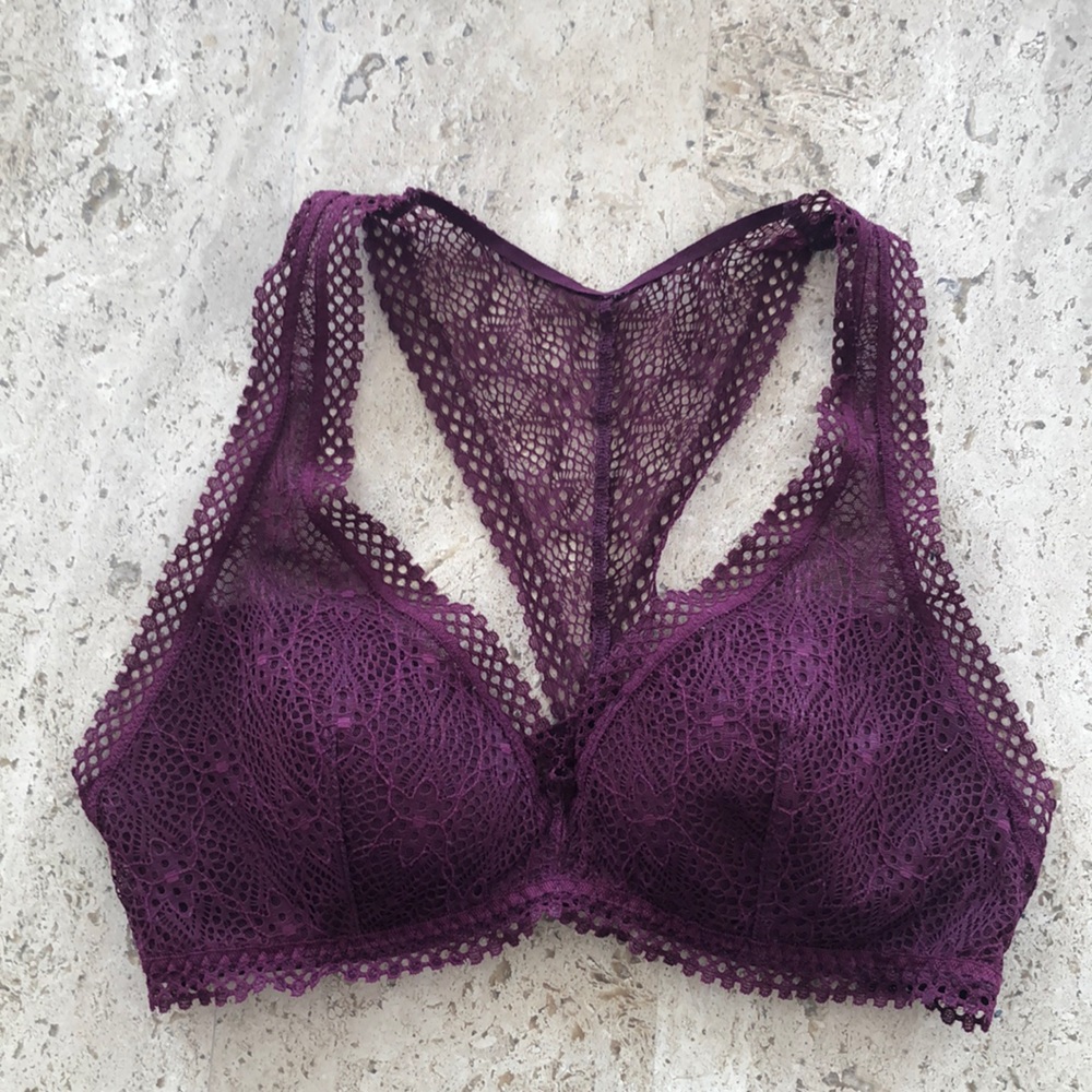 VICTORIA’S SECRET - Lacey Racer-Back Bralette